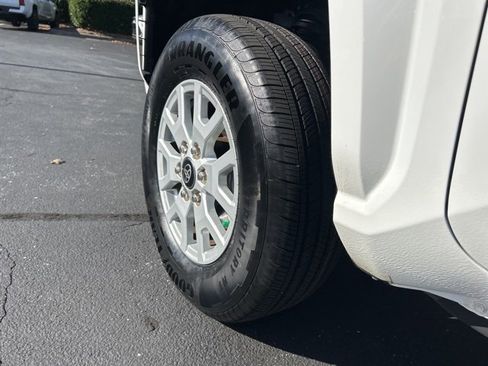 Used 2024 Toyota Tacoma SR5 image 11