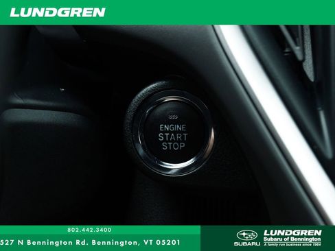 Used 2025 Subaru Crosstrek 2.0i Premium image 17