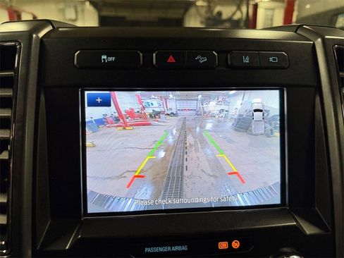 Used 2020 Ford F250 XLT w/ XLT Value Package image 35