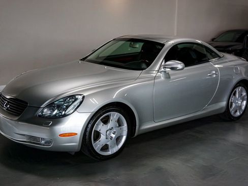 Used 2004 Lexus SC 430 Convertible RWD image 30