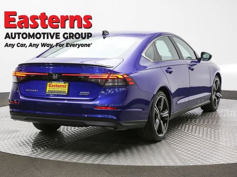 Used 2024 Honda Accord Sport image 5