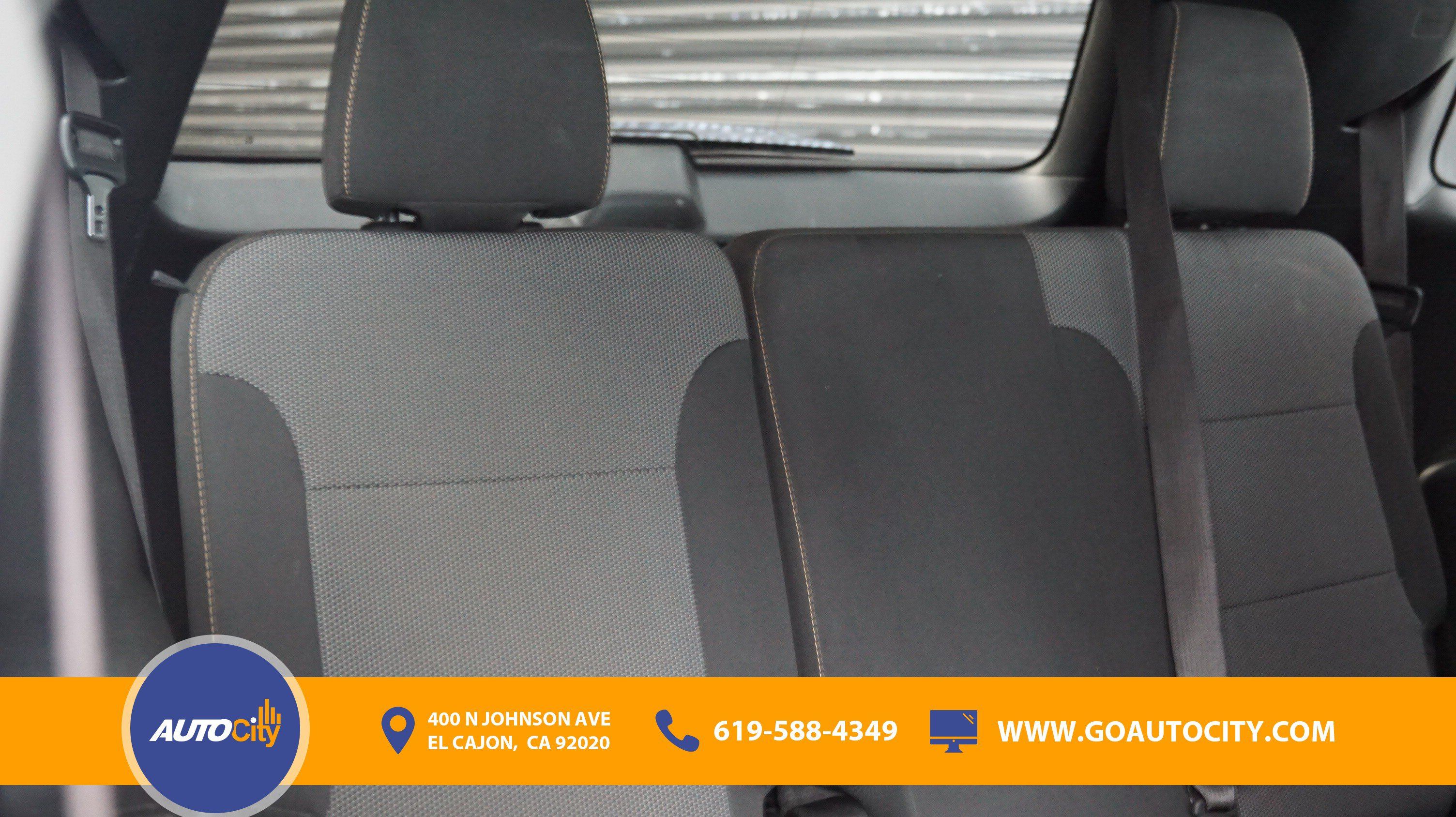 Used 2019 Chevrolet Traverse LT FWD image 15