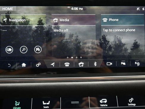 Used 2021 Land Rover Range Rover Sport HST AWD/4WD image 25