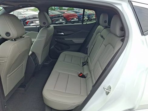 New 2026 Buick Envista Sport Touring FWD image 7