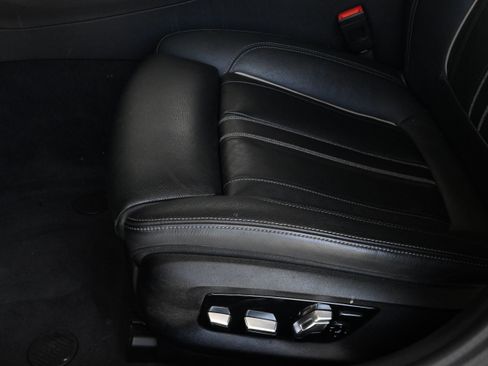 Used 2021 BMW M550i xDrive AWD/4WD image 28