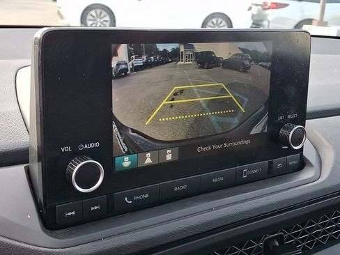 Used 2023 Honda Accord LX image 17