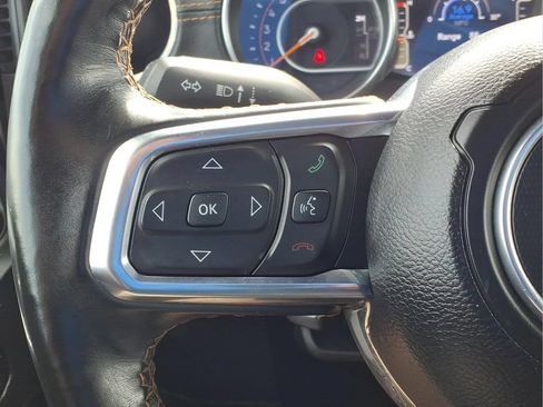 Used 2021 Jeep Wrangler Unlimited Sahara AWD/4WD image 24