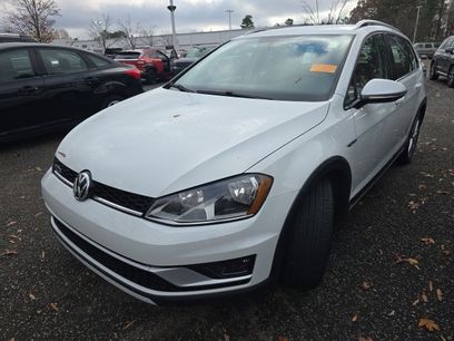 Used 2017 Volkswagen Golf Alltrack S