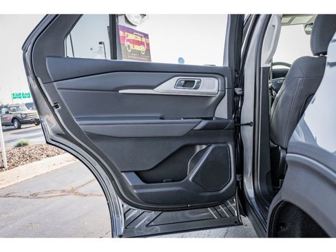 New 2026 Ford Explorer Active AWD/4WD image 21
