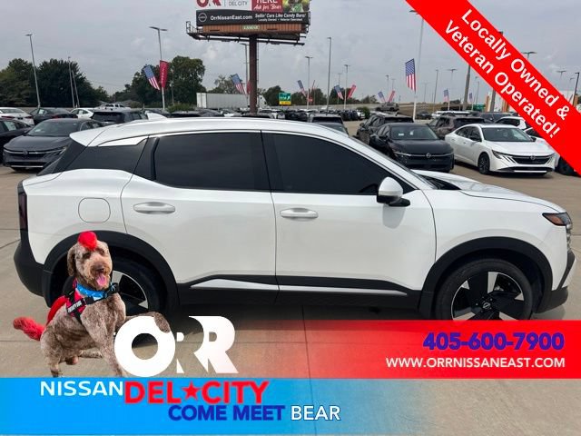 Used 2025 Nissan Kicks SR FWD image 6