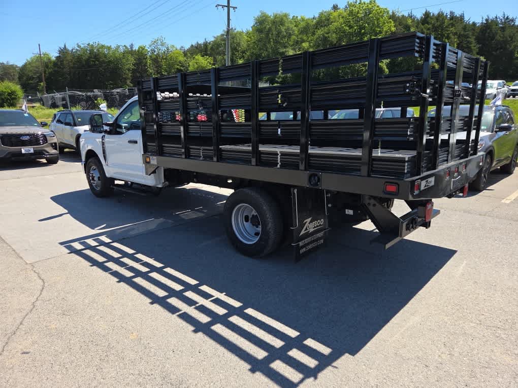 New 2025 Ford F350 XL w/ XL Chrome Package RWD image 5