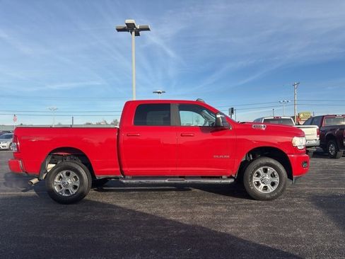 Used 2024 RAM 2500 Big Horn w/ Sport Appearance Package image 6