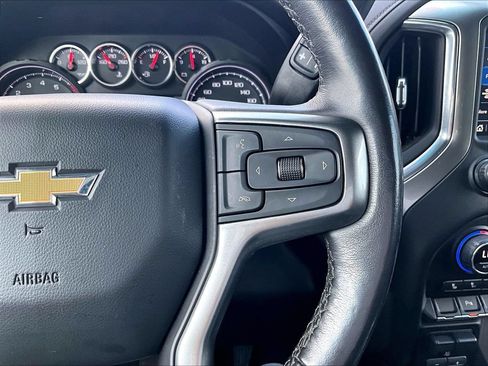 Used 2021 Chevrolet Silverado 1500 LTZ AWD/4WD image 16