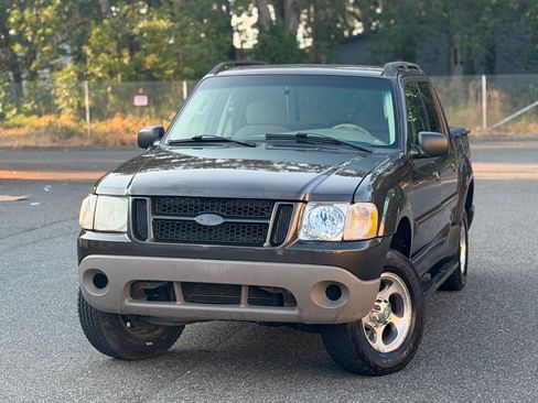 Used 2005 Ford Explorer Sport Trac XLS RWD image 1