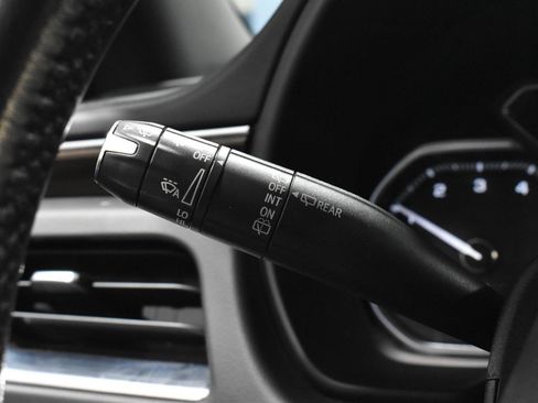 Used 2021 GMC Yukon SLE image 13