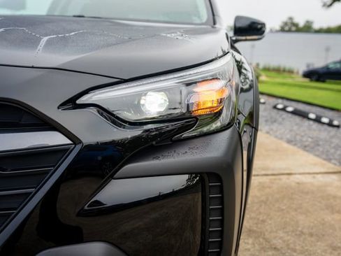 New 2025 Subaru Outback Limited image 3