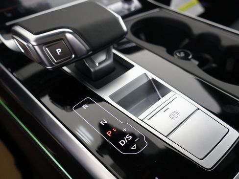 New 2026 Audi Q7 3.0T Premium Plus image 3