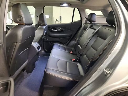 Used 2024 GMC Terrain AT4 AWD/4WD image 22