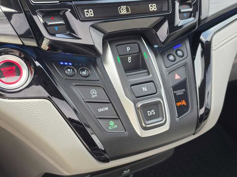Used 2024 Honda Odyssey Elite image 38