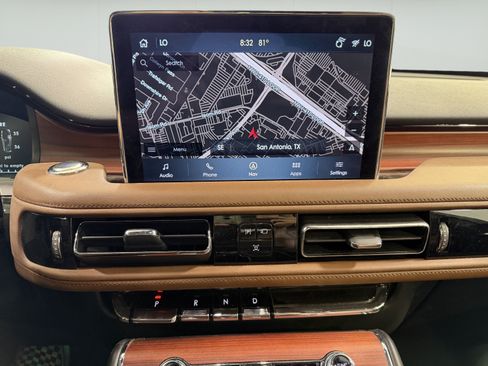 Used 2022 Lincoln Aviator Reserve w/ Equipment Group 201A RWD image 20