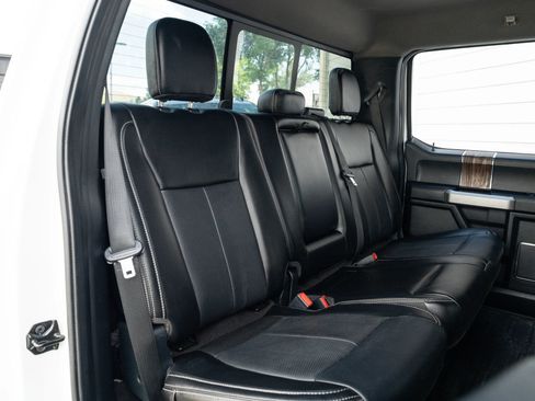 Used 2020 Ford F150 Lariat AWD/4WD image 19