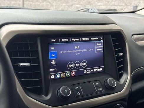 Used 2023 GMC Acadia Denali w/ Black Diamond Edition FWD image 19