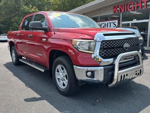 Used 2018 Toyota Tundra SR5 w/ SR5 Upgrade Package image 1