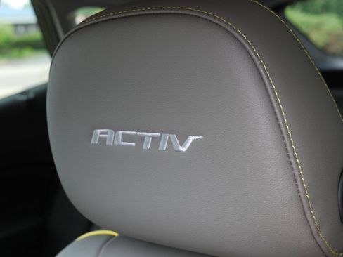 New 2026 Chevrolet Trax ACTIV w/ Driver Confidence Package FWD image 24