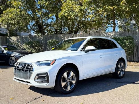 Used 2024 Audi Q5 2.0T Premium Plus w/ Premium Plus Package image 2