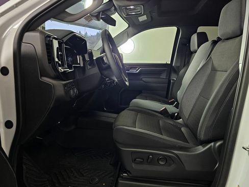 New 2025 Chevrolet Silverado 1500 LT w/ Z71 Off-Road Package AWD/4WD image 24