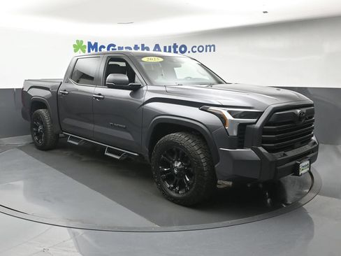 Used 2025 Toyota Tundra SR5 w/ SR5 Premium Package AWD/4WD image 2
