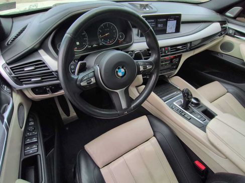Used 2019 BMW X6 xDrive50i w/ M Sport Package AWD/4WD image 10