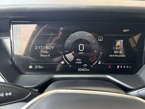 Certified 2025 GMC Acadia Elevation image 11