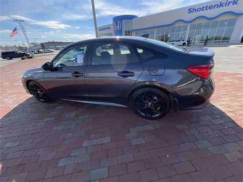 Certified 2024 Honda Civic Sport image 32