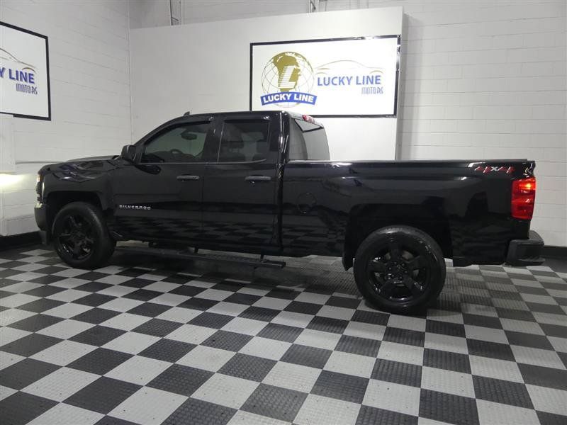 Used 2018 Chevrolet Silverado 1500 W/T w/ Black Out Edition AWD/4WD image 7