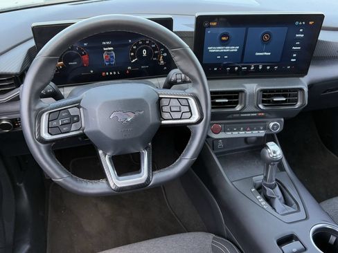 Used 2025 Ford Mustang Coupe RWD image 13