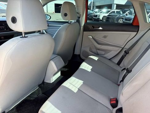 Used 2019 Volkswagen Jetta S image 14