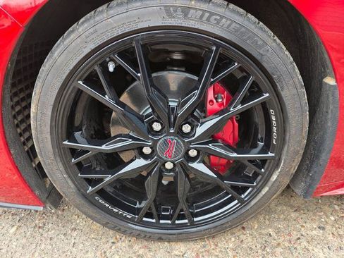 Used 2023 Chevrolet Corvette Stingray Premium Cpe w/ Body-Color Dual Roof Package image 26