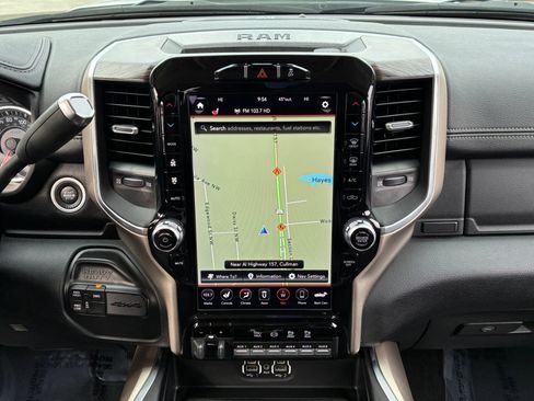 Used 2021 RAM 3500 Laramie image 21