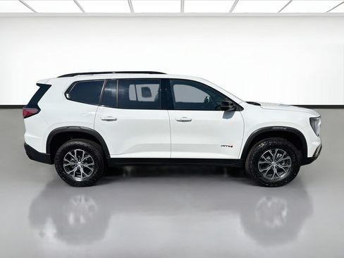 Used 2026 GMC Acadia AT4 w/ Luxury Package AWD/4WD image 4