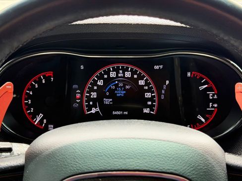 Used 2019 Dodge Durango GT AWD/4WD image 9