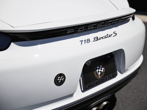 Used 2025 Porsche 718 Boxster S RWD image 14