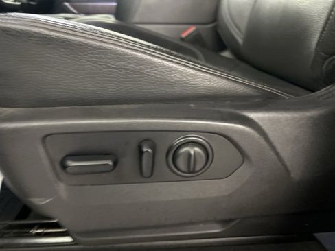 Used 2021 GMC Sierra 2500 Denali w/ Denali Ultimate Package image 10