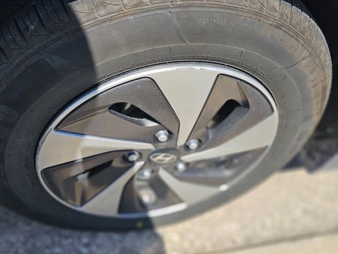 Used 2019 Hyundai Ioniq SEL FWD image 8