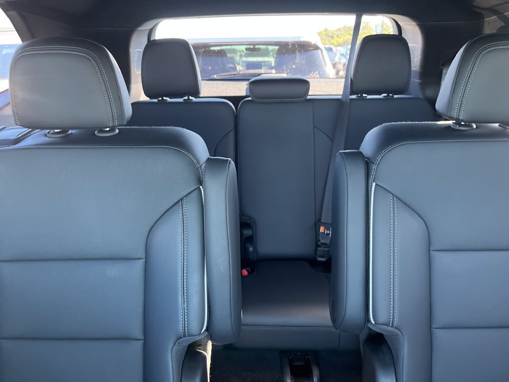 Used 2026 Buick Enclave Preferred FWD image 22
