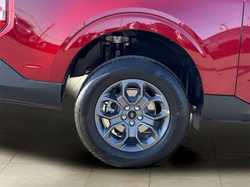 New 2025 Ford Maverick XLT image 38