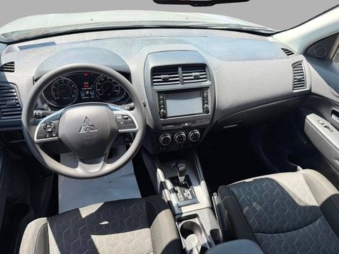 Used 2022 Mitsubishi Outlander Sport ES FWD image 28
