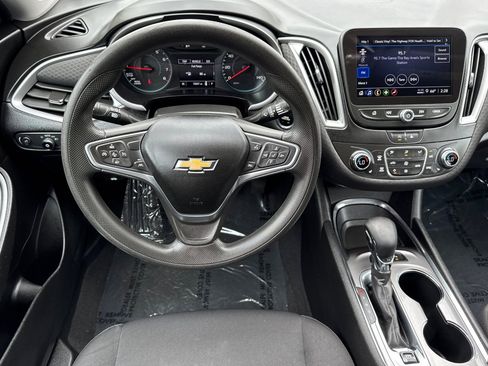 Used 2023 Chevrolet Malibu LT w/ Driver Confidence Package FWD image 13