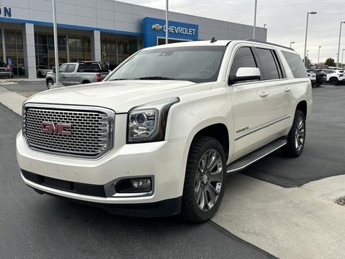 Used 2015 GMC Yukon XL SLT image 35