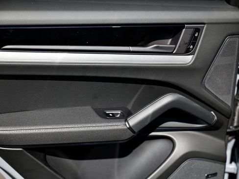 New 2026 Porsche Cayenne S AWD/4WD image 27